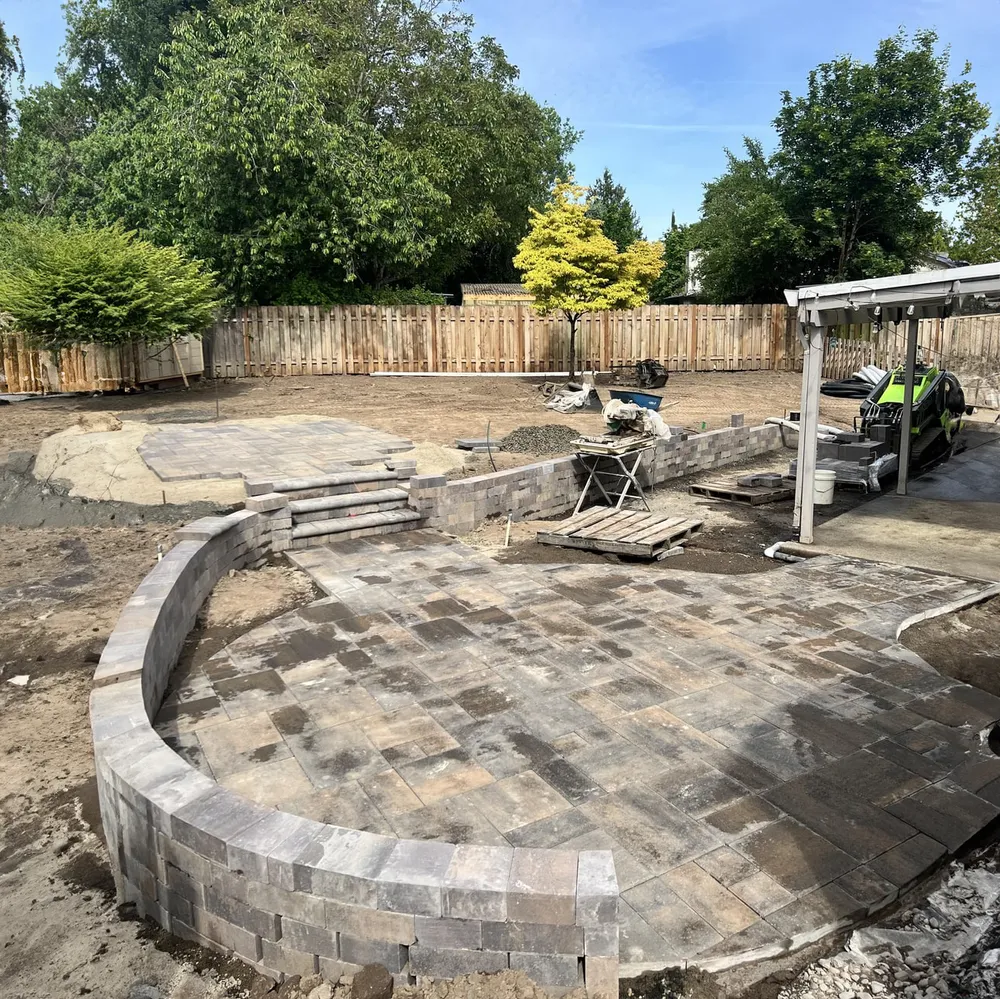 Curved Retaining Wall Build